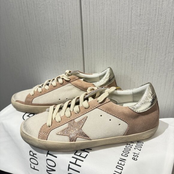 Golden Goose Super-Star Women's Casual Sneakers - Picture 1 of 6